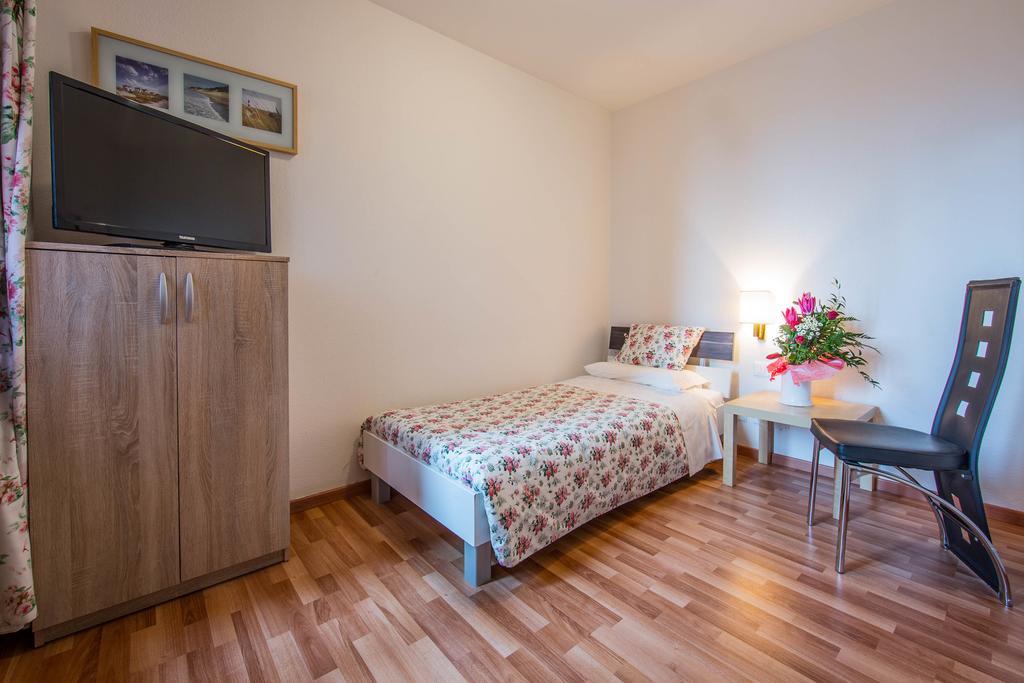 Casa Zen Hotel Balerna Екстериор снимка